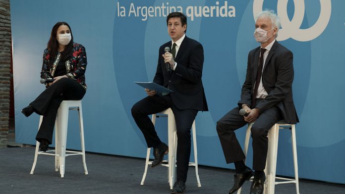 “argentina-tiene-desafios-tecnologicos-que-abordar-para-poner-a-punto-sus-capacidades”