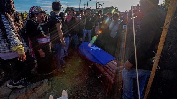 en-un-atentado,-mapuches-de-chile-reivindicaron-a-elias-garay,-el-joven-muerto-en-argentina
